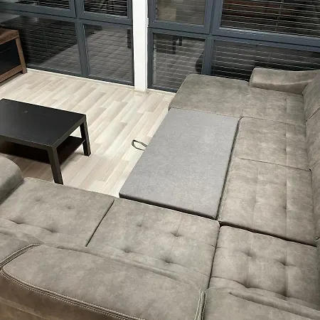 דירה Moderny Novy S Bezplatnym Parkovanim V Objekte, Self-checking *